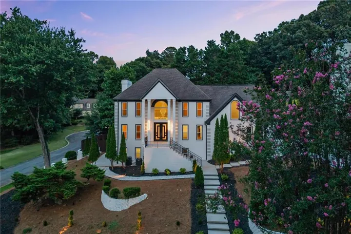 762 Bedford Oaks Drive, Marietta, Georgia 30068