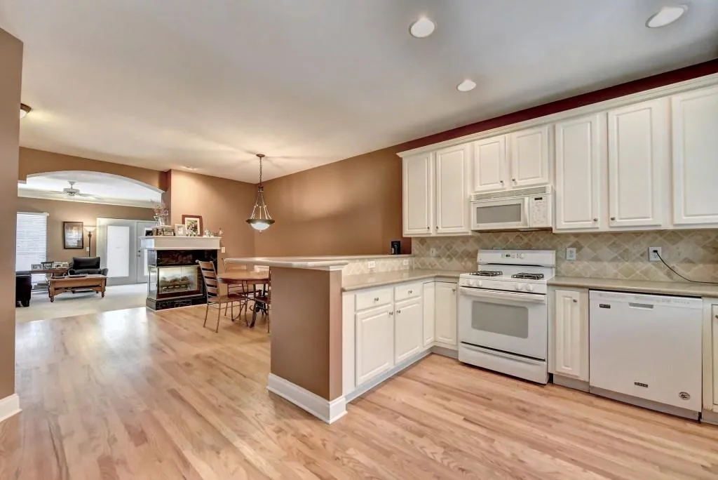 1200 Wing Street Unit 7, Sandy Springs, Georgia 30350, 3 Bedrooms Bedrooms, ,3 BathroomsBathrooms,Residential,Sold,1200 Wing Street Unit 7,6742546