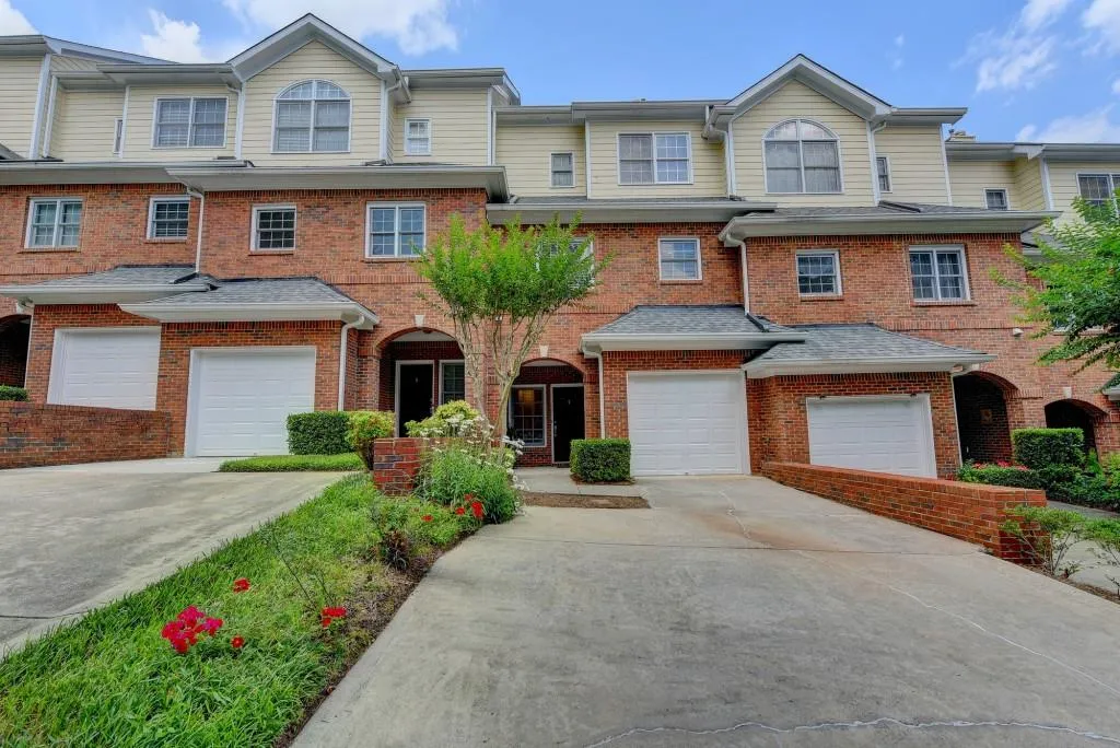 1200 Wing Street Unit 7, Sandy Springs, Georgia 30350, 3 Bedrooms Bedrooms, ,3 BathroomsBathrooms,Residential,Sold,1200 Wing Street Unit 7,6742546
