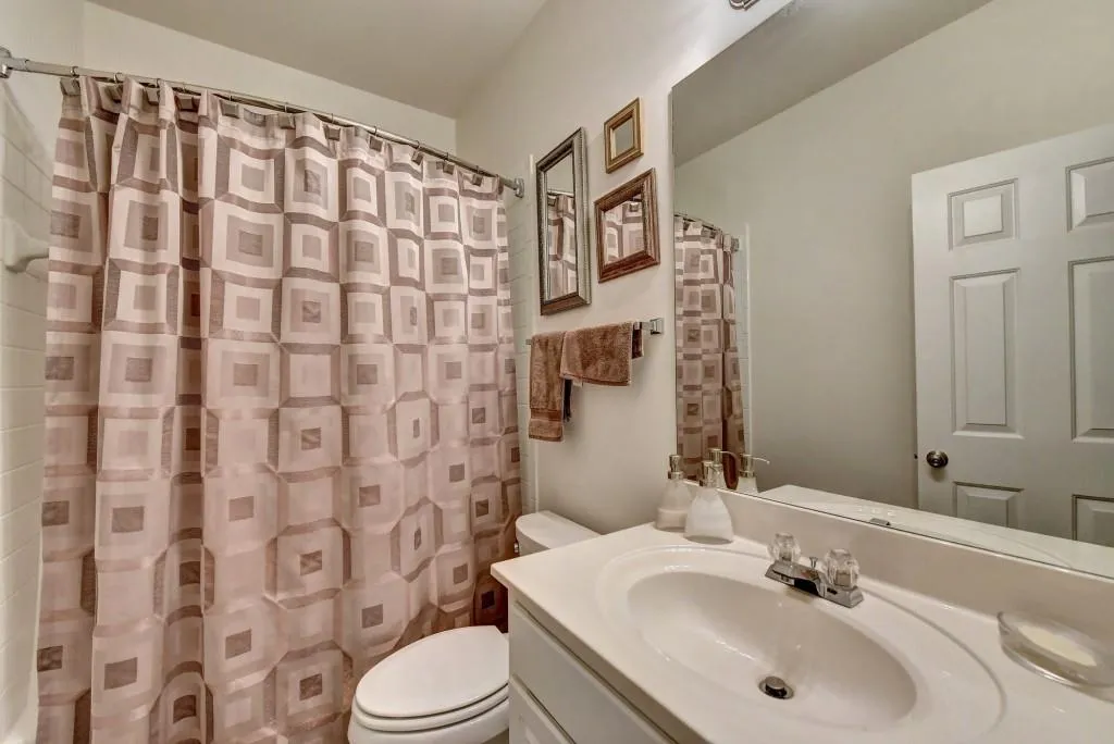 1200 Wing Street Unit 7, Sandy Springs, Georgia 30350, 3 Bedrooms Bedrooms, ,3 BathroomsBathrooms,Residential,Sold,1200 Wing Street Unit 7,6742546