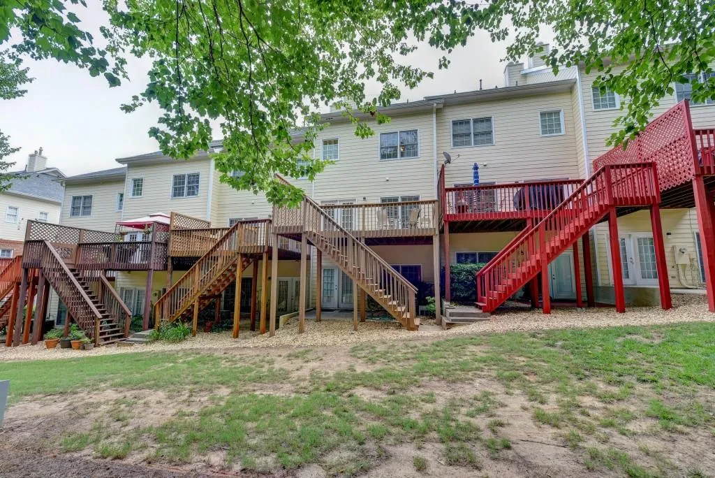 1200 Wing Street Unit 7, Sandy Springs, Georgia 30350, 3 Bedrooms Bedrooms, ,3 BathroomsBathrooms,Residential,Sold,1200 Wing Street Unit 7,6742546