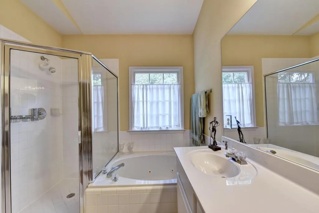 1200 Wing Street Unit 7, Sandy Springs, Georgia 30350, 3 Bedrooms Bedrooms, ,3 BathroomsBathrooms,Residential,Sold,1200 Wing Street Unit 7,6742546