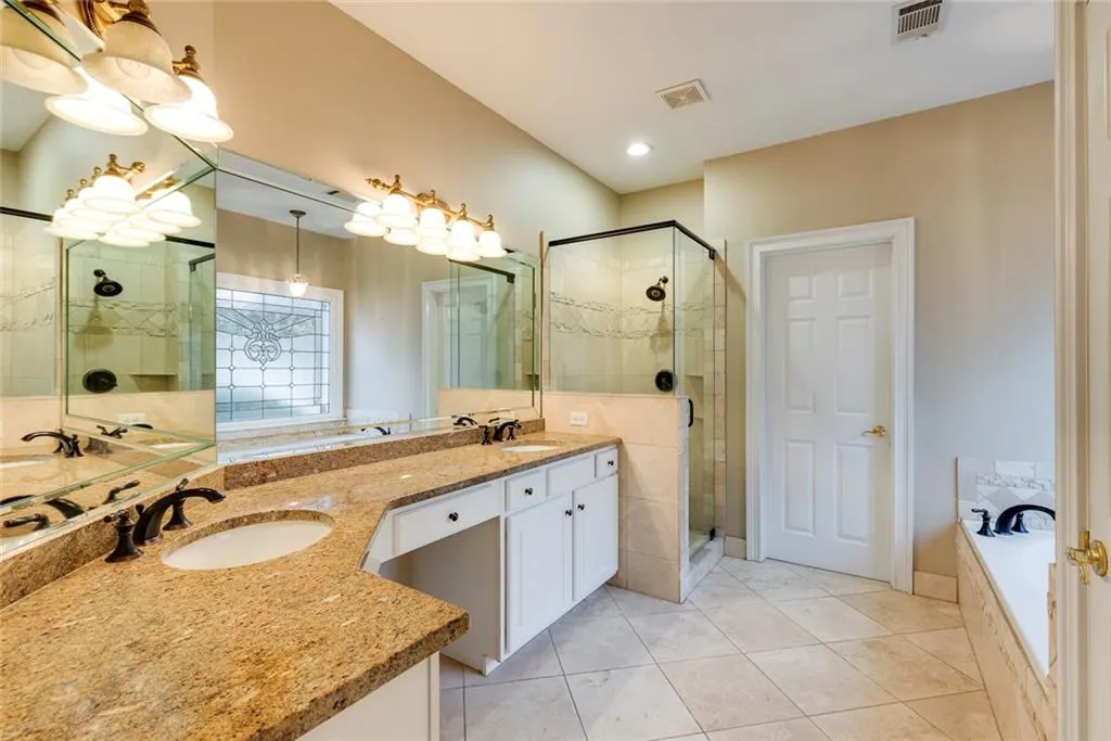 315 Whitley Park Drive, Sandy Springs, Georgia 30350, 4 Bedrooms Bedrooms, ,3 BathroomsBathrooms,Residential,Sold,315 Whitley Park Drive,7528287