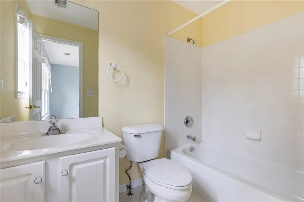 315 Whitley Park Drive, Sandy Springs, Georgia 30350, 4 Bedrooms Bedrooms, ,3 BathroomsBathrooms,Residential,Sold,315 Whitley Park Drive,7528287