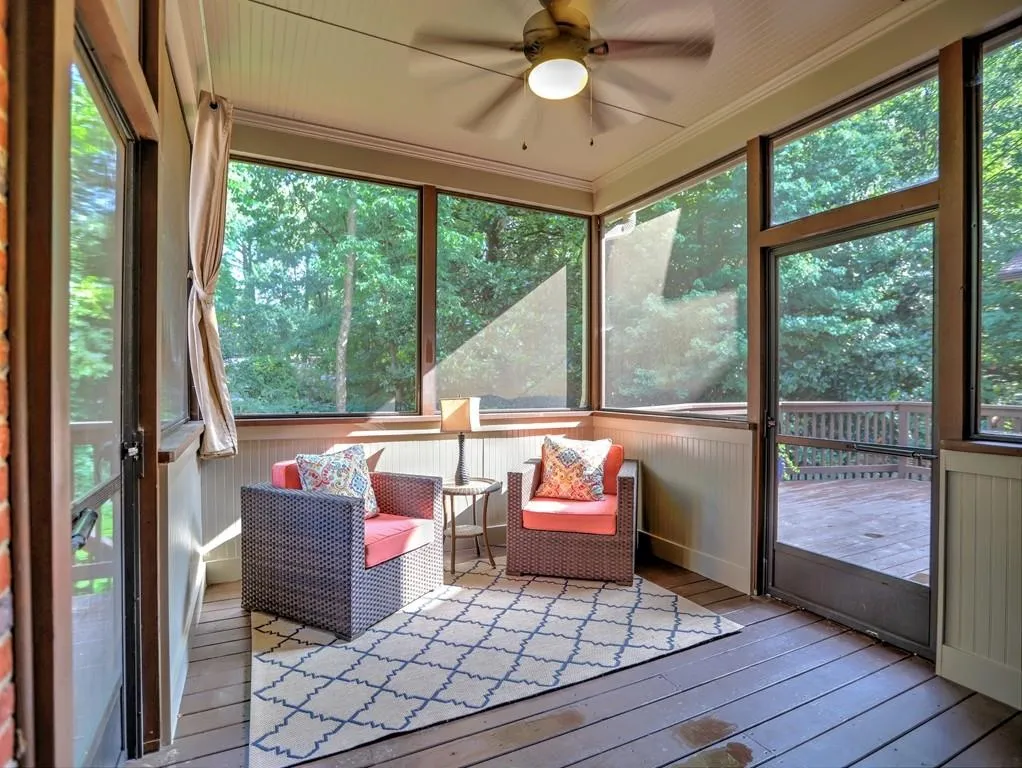 276 Mount Vernon Cove, Atlanta, Georgia 30328, 4 Bedrooms Bedrooms, ,4 BathroomsBathrooms,Residential,Sold,276 Mount Vernon Cove,6646083