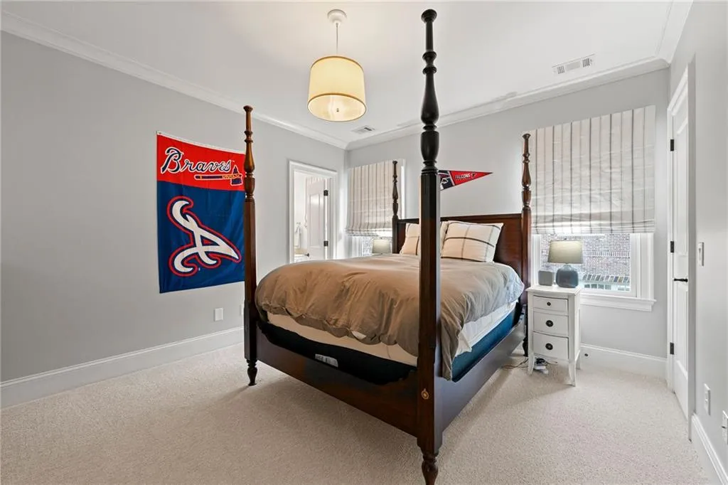 4005 N Stratford Road Ne, Atlanta, Georgia 30342, 6 Bedrooms Bedrooms, ,6 BathroomsBathrooms,Residential,For Sale,4005 N Stratford Road Ne,7567369