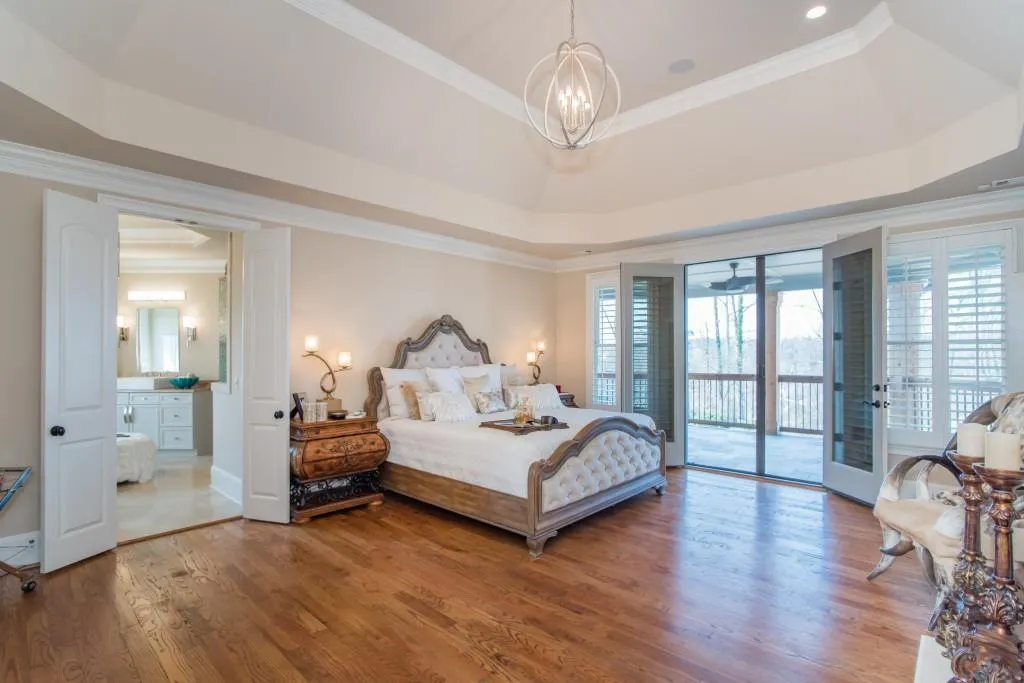 7782 Stables Drive, Atlanta, Georgia 30350, 7 Bedrooms Bedrooms, ,6 BathroomsBathrooms,Residential,Sold,7782 Stables Drive,5823392