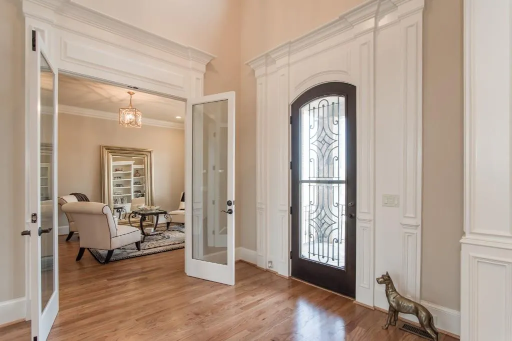 7782 Stables Drive, Atlanta, Georgia 30350, 7 Bedrooms Bedrooms, ,6 BathroomsBathrooms,Residential,Sold,7782 Stables Drive,5823392