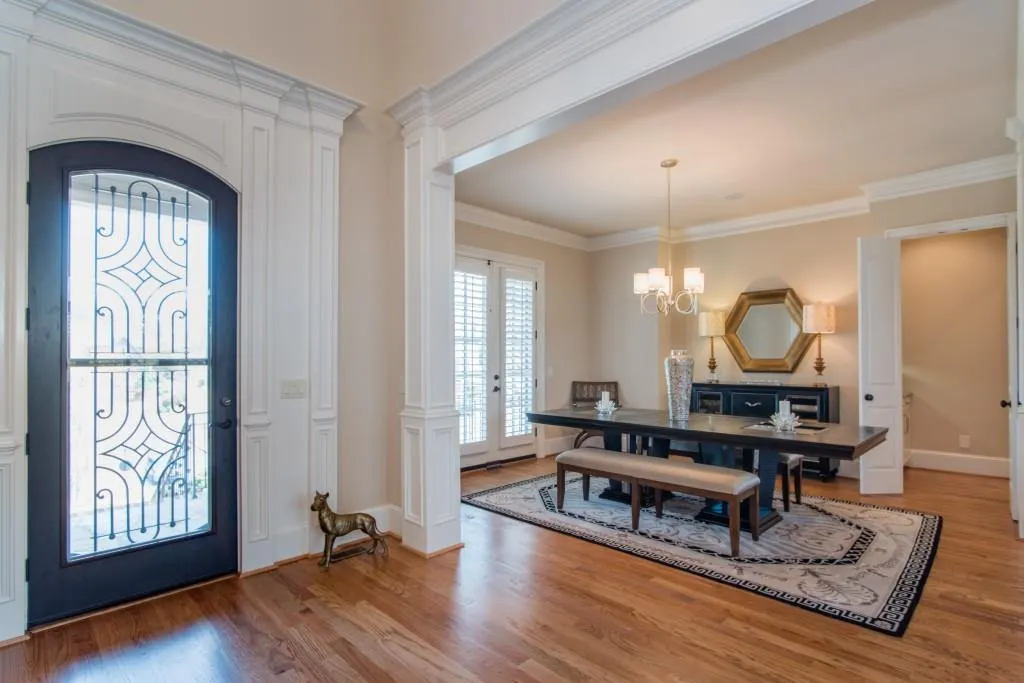 7782 Stables Drive, Atlanta, Georgia 30350, 7 Bedrooms Bedrooms, ,6 BathroomsBathrooms,Residential,Sold,7782 Stables Drive,5823392
