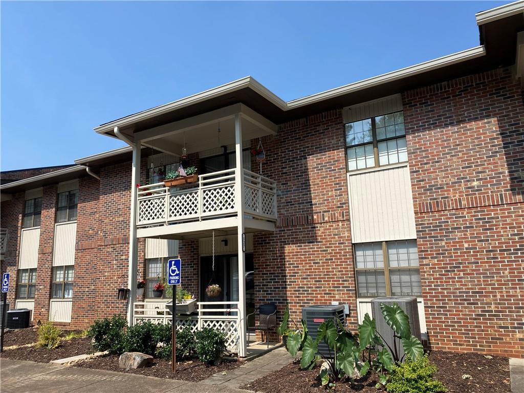 475 Mount Vernon Highway Unit C132, Sandy Springs, Georgia 30328, 1 Bedroom Bedrooms, ,1 BathroomBathrooms,Residential,Sold,475 Mount Vernon Highway Unit C132,7283905