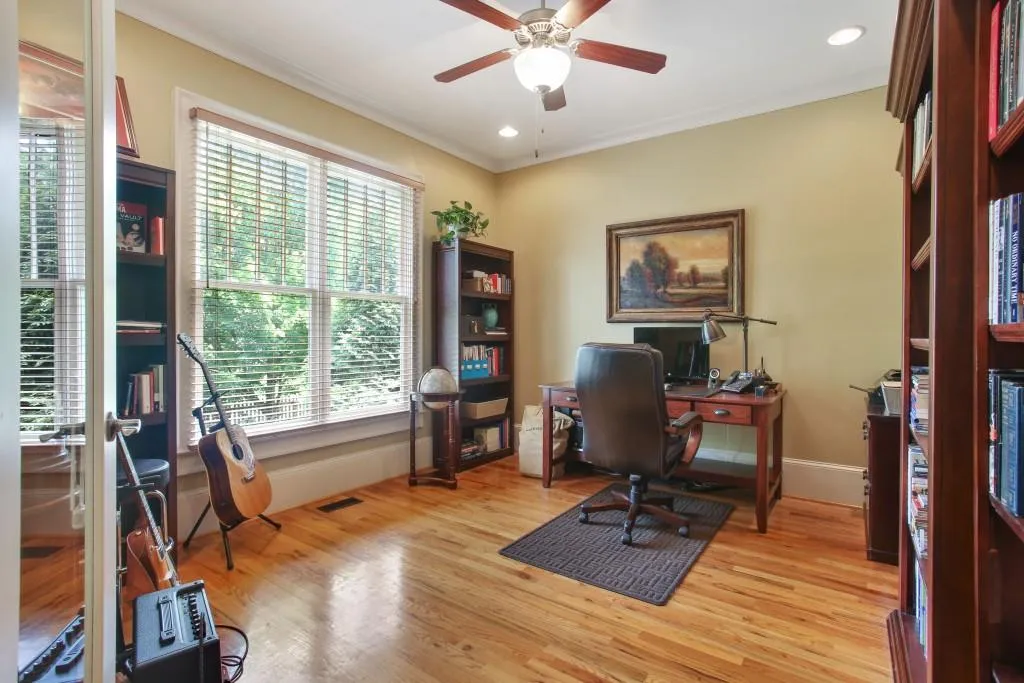 3200 Cates Avenue, Brookhaven, Georgia 30319, 4 Bedrooms Bedrooms, ,3 BathroomsBathrooms,Residential,Sold,3200 Cates Avenue,6019936