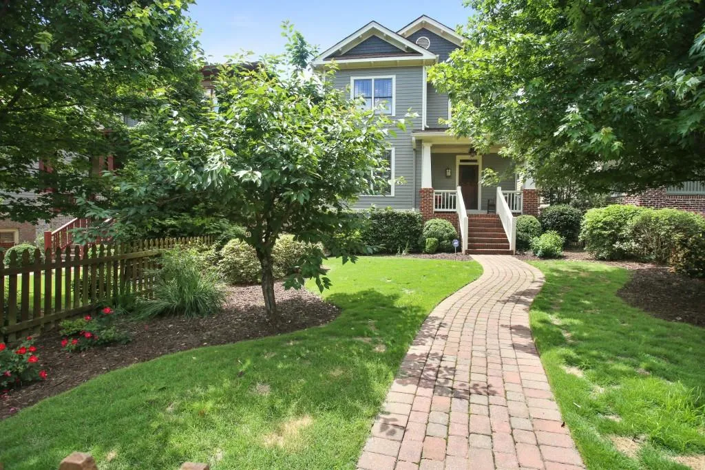 3200 Cates Avenue, Brookhaven, Georgia 30319, 4 Bedrooms Bedrooms, ,3 BathroomsBathrooms,Residential,Sold,3200 Cates Avenue,6019936