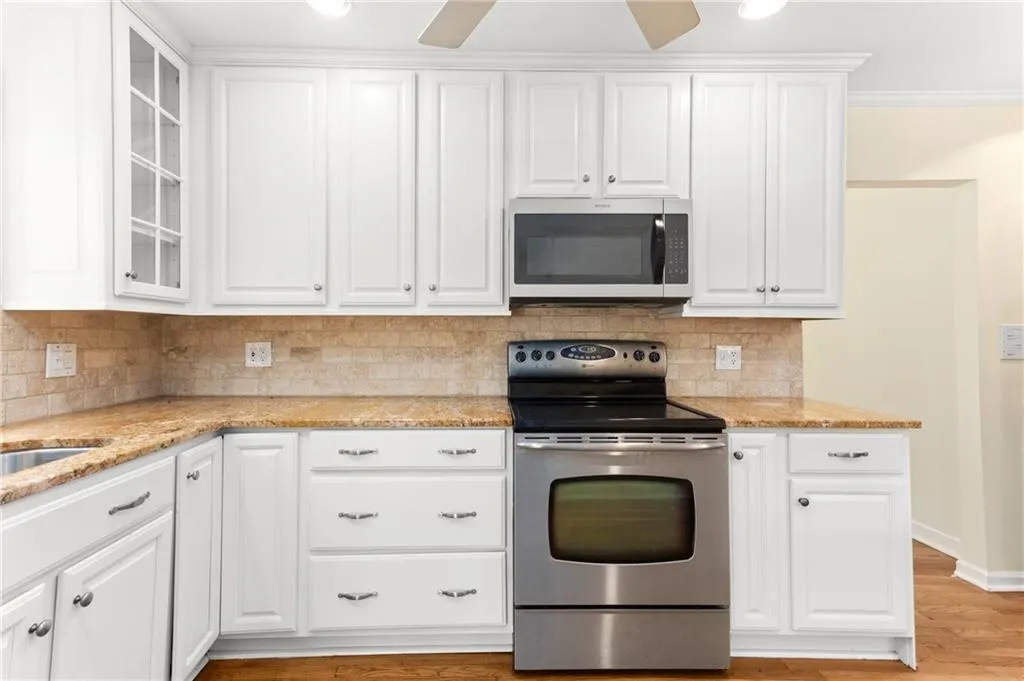 420 Brookfield Drive, Sandy Springs, Georgia 30342, 3 Bedrooms Bedrooms, ,2 BathroomsBathrooms,Residential,Sold,420 Brookfield Drive,6735603