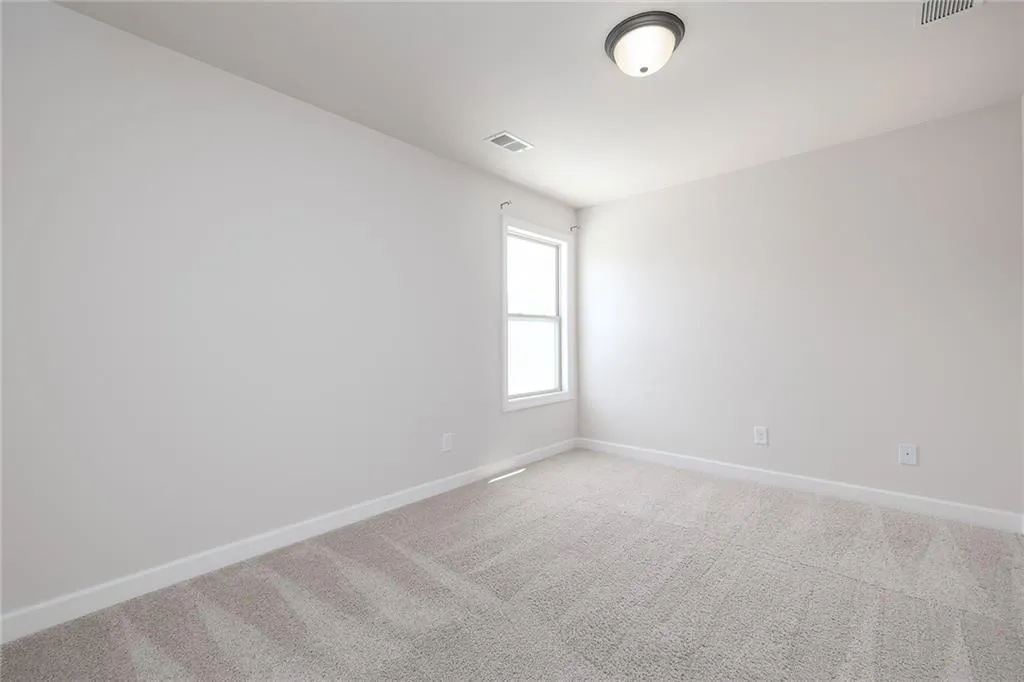 7760 Highland Bluff, Sandy Springs, Georgia 30328, 4 Bedrooms Bedrooms, ,2 BathroomsBathrooms,Residential,Sold,7760 Highland Bluff,7032763