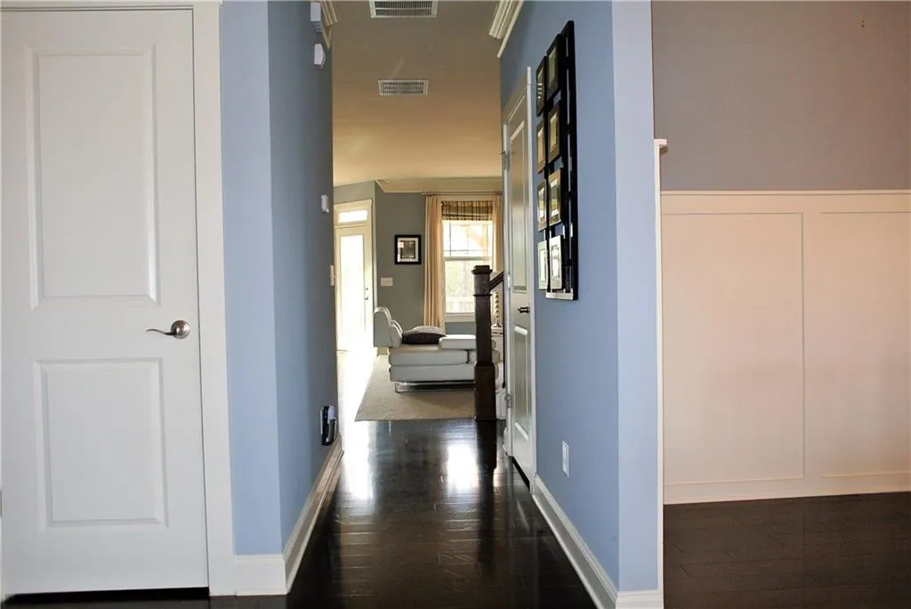 2076 Old Georgian Terrace Nw, Atlanta, Georgia 30318, 4 Bedrooms Bedrooms, ,3 BathroomsBathrooms,Residential,Sold,2076 Old Georgian Terrace Nw,5788304