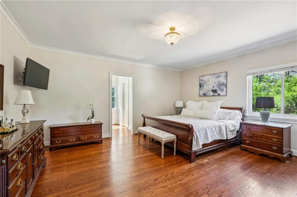 1664 W Wesley Road Nw, Atlanta, Georgia 30327, 6 Bedrooms Bedrooms, ,7 BathroomsBathrooms,Residential,For Sale,1664 W Wesley Road Nw,7538226