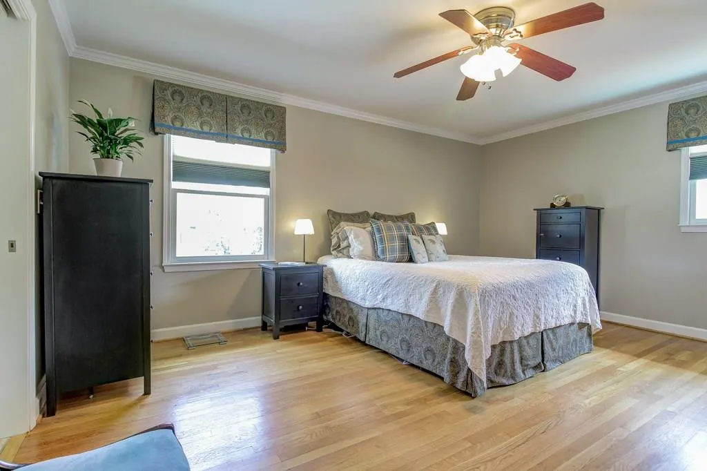 4755 Huntley Drive, Atlanta, Georgia 30342, 3 Bedrooms Bedrooms, ,2 BathroomsBathrooms,Residential,Sold,4755 Huntley Drive,5660388