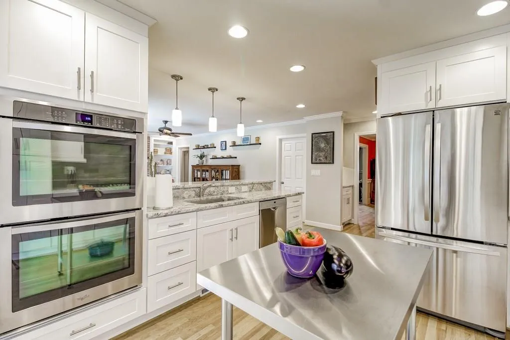 4755 Huntley Drive, Atlanta, Georgia 30342, 3 Bedrooms Bedrooms, ,2 BathroomsBathrooms,Residential,Sold,4755 Huntley Drive,5660388