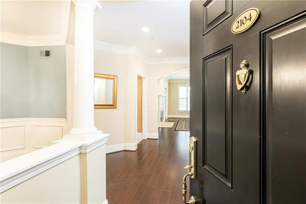 4100 Paces Walk Se Unit 2104, Atlanta, Georgia 30339, 3 Bedrooms Bedrooms, 0 ,2 BathroomsBathrooms,Residential,Sold,4100 Paces Walk Se Unit 2104,7703687