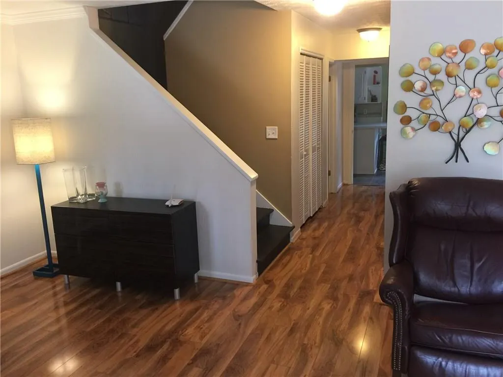 1122 Hampton Way Ne, Atlanta, Georgia 30324, 3 Bedrooms Bedrooms, ,2 BathroomsBathrooms,Residential,Sold,1122 Hampton Way Ne,5814074