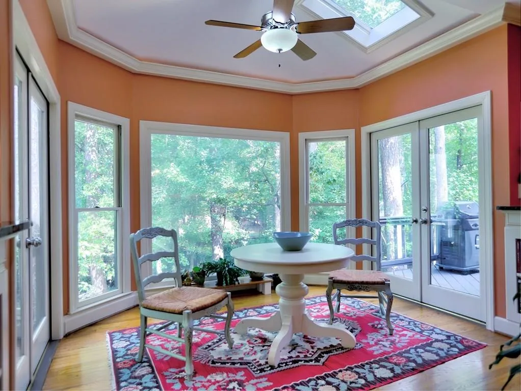 140 Grogans Lake Drive, Sandy Springs, Georgia 30350, 5 Bedrooms Bedrooms, ,4 BathroomsBathrooms,Residential,Sold,140 Grogans Lake Drive,6076442