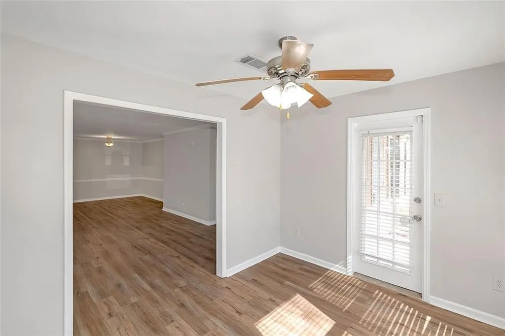 602 Abingdon Way, Atlanta, Georgia 30328, 2 Bedrooms Bedrooms, ,2 BathroomsBathrooms,Residential,For Sale,602 Abingdon Way,7747867