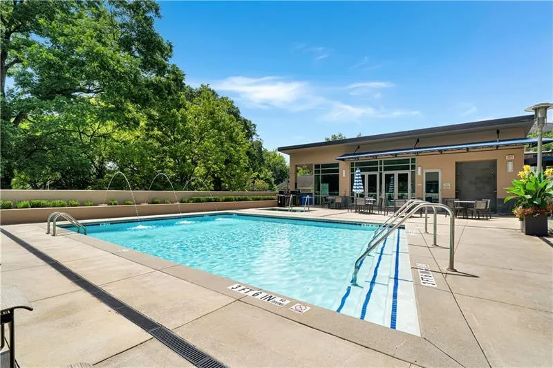 905 Juniper Street Unit 805, Atlanta, Georgia 30309, 3 Bedrooms Bedrooms, ,2 BathroomsBathrooms,Residential,For Sale,905 Juniper Street Unit 805,7650526