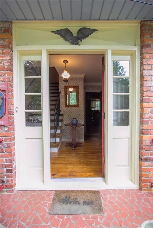 710 Starlight Drive, Atlanta, Georgia 30342, 4 Bedrooms Bedrooms, ,2 BathroomsBathrooms,Residential,Sold,710 Starlight Drive,5725000
