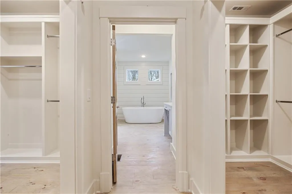 67 Angus Trail, Atlanta, Georgia 30328, 5 Bedrooms Bedrooms, ,5 BathroomsBathrooms,Residential,Sold,67 Angus Trail,6669086