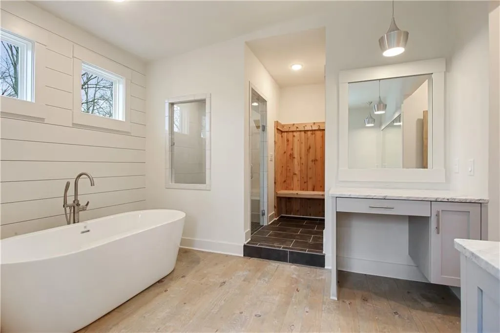 67 Angus Trail, Atlanta, Georgia 30328, 5 Bedrooms Bedrooms, ,5 BathroomsBathrooms,Residential,Sold,67 Angus Trail,6669086