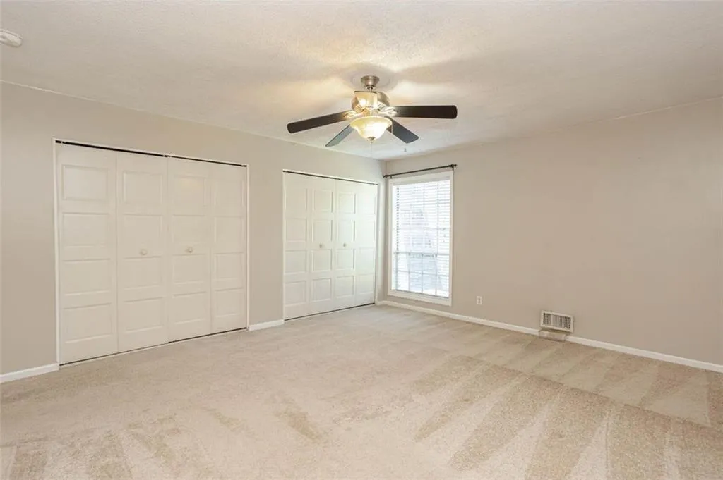 5580 Chemin De Vie, Atlanta, Georgia 30342, 2 Bedrooms Bedrooms, ,2 BathroomsBathrooms,Residential,Sold,5580 Chemin De Vie,6892293