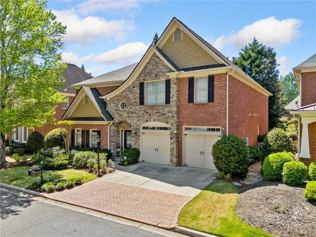 445 Wembley Circle, Atlanta, Georgia 30328, 5 Bedrooms Bedrooms, ,4 BathroomsBathrooms,Residential,Sold,445 Wembley Circle,7520617