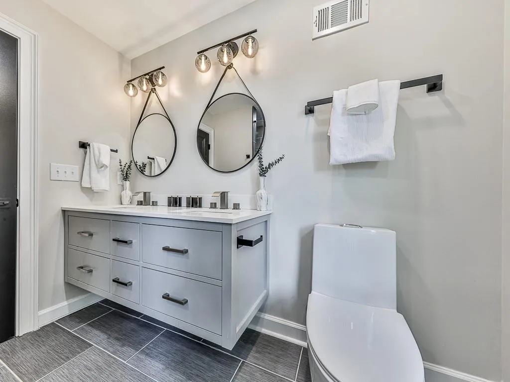 120 Huntcliff Point, Atlanta, Georgia 30350, 5 Bedrooms Bedrooms, ,4 BathroomsBathrooms,Residential,For Sale,120 Huntcliff Point,7555773
