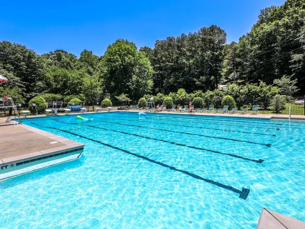 120 Huntcliff Point, Atlanta, Georgia 30350, 5 Bedrooms Bedrooms, ,4 BathroomsBathrooms,Residential,For Sale,120 Huntcliff Point,7555773