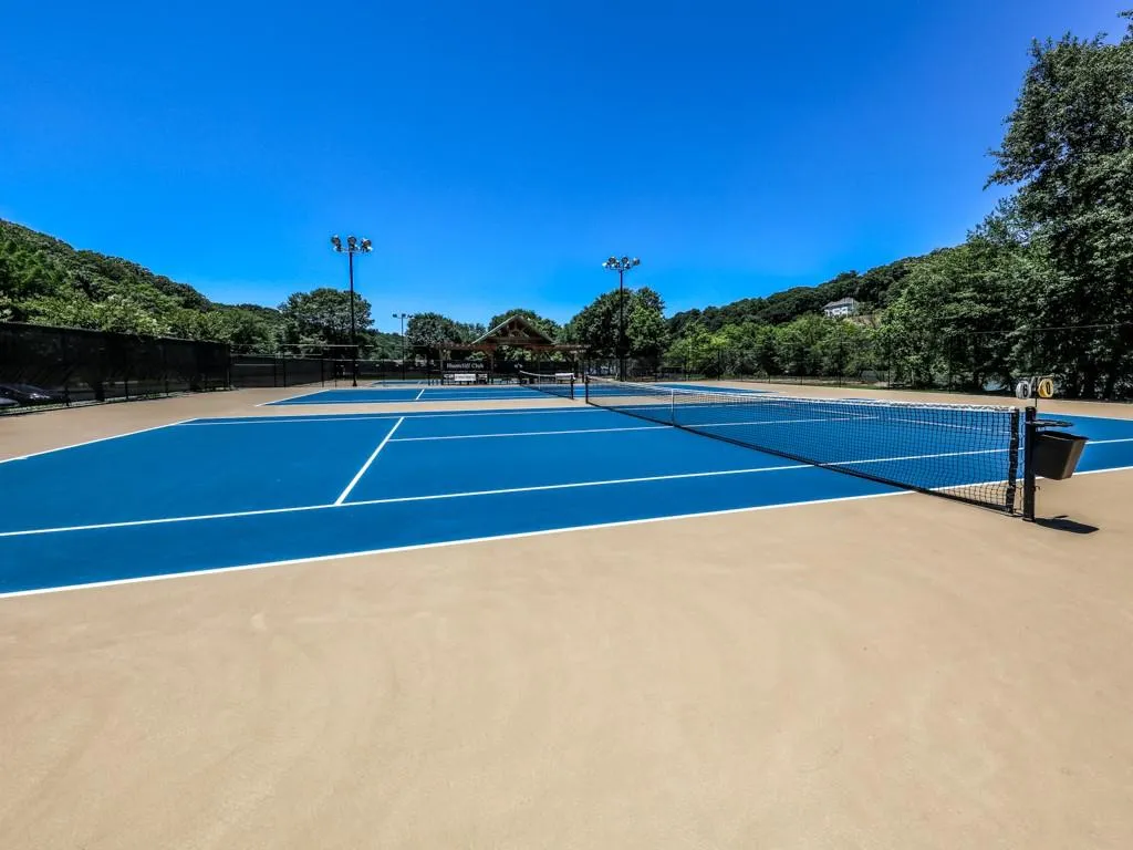 120 Huntcliff Point, Atlanta, Georgia 30350, 5 Bedrooms Bedrooms, ,4 BathroomsBathrooms,Residential,For Sale,120 Huntcliff Point,7555773