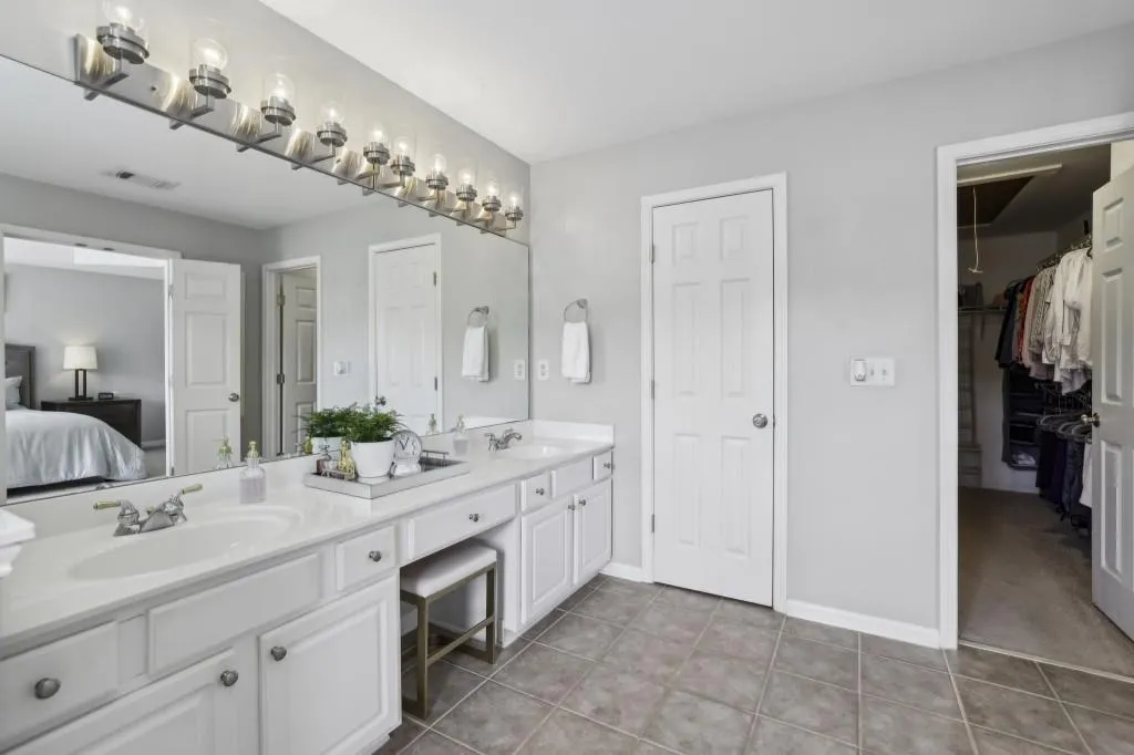 Primary Ensuite