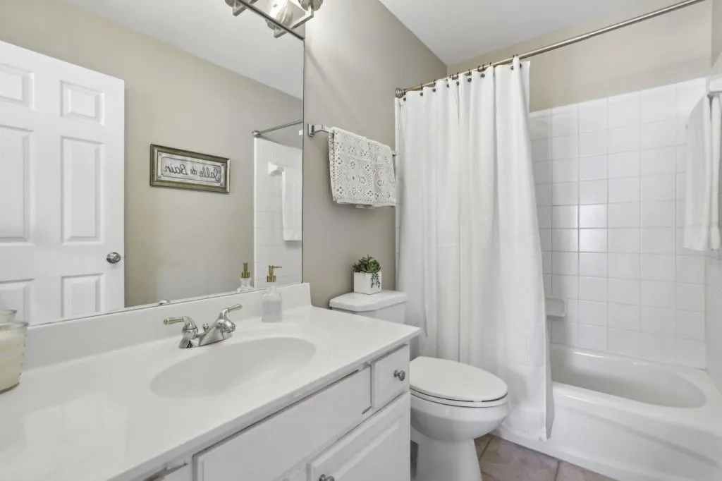 Second Full Bathroom