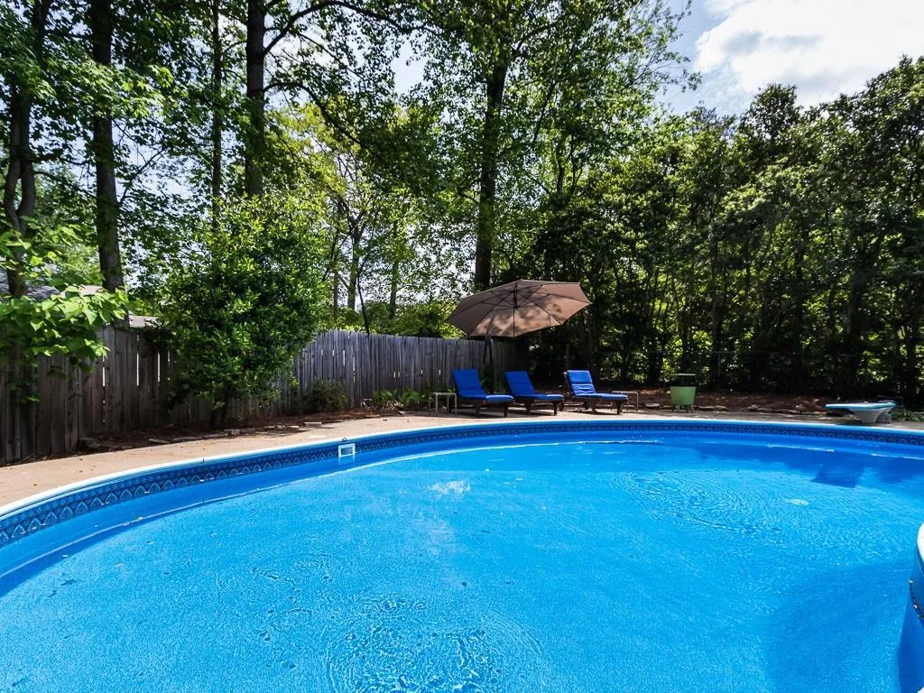 7243 Duncourtney Drive Ne, Sandy Springs, Georgia 30328, 4 Bedrooms Bedrooms, ,2 BathroomsBathrooms,Residential,Sold,7243 Duncourtney Drive Ne,5835789