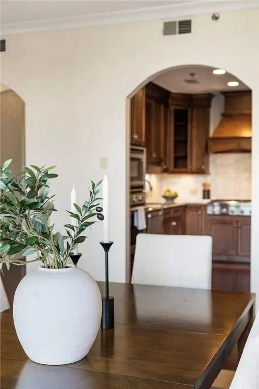 2233 Peachtree Road Ne Unit 503, Atlanta, Georgia 30309, 2 Bedrooms Bedrooms, ,2 BathroomsBathrooms,Residential,For Sale,2233 Peachtree Road Ne Unit 503,7663520