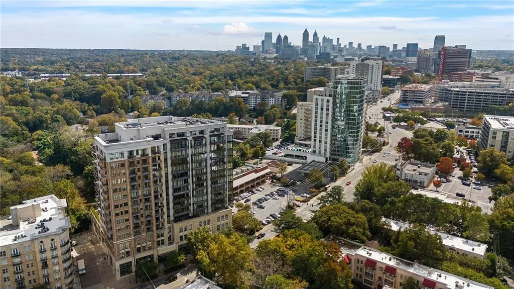 2233 Peachtree Road Ne Unit 503, Atlanta, Georgia 30309, 2 Bedrooms Bedrooms, ,2 BathroomsBathrooms,Residential,For Sale,2233 Peachtree Road Ne Unit 503,7663520