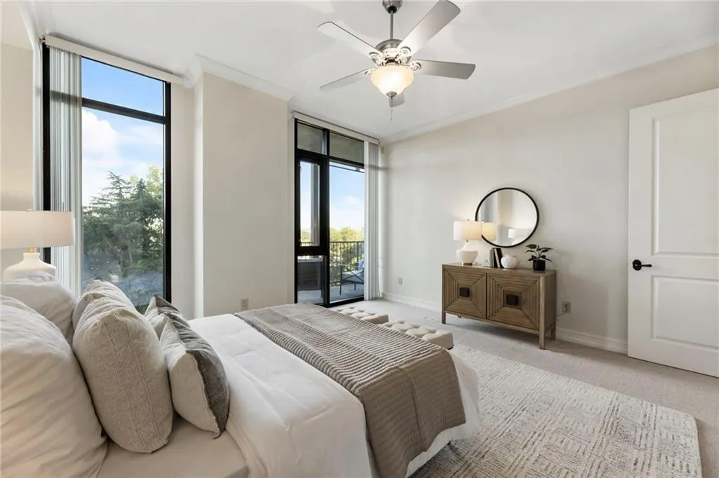 2233 Peachtree Road Ne Unit 503, Atlanta, Georgia 30309, 2 Bedrooms Bedrooms, ,2 BathroomsBathrooms,Residential,For Sale,2233 Peachtree Road Ne Unit 503,7663520