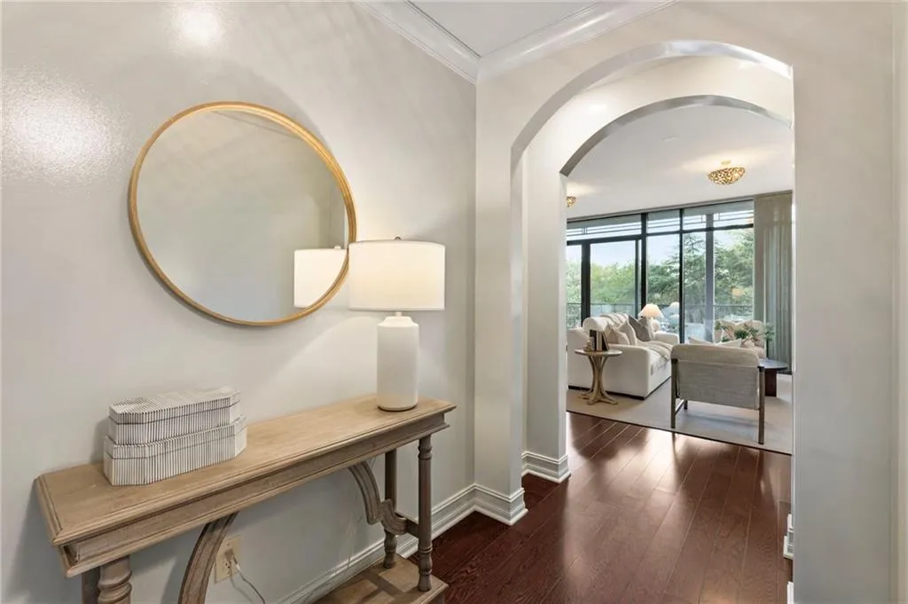 2233 Peachtree Road Ne Unit 503, Atlanta, Georgia 30309, 2 Bedrooms Bedrooms, ,2 BathroomsBathrooms,Residential,For Sale,2233 Peachtree Road Ne Unit 503,7663520