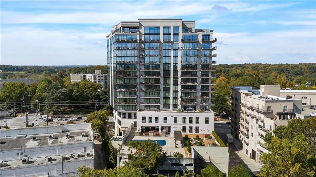 2233 Peachtree Road Ne Unit 503, Atlanta, Georgia 30309, 2 Bedrooms Bedrooms, ,2 BathroomsBathrooms,Residential,For Sale,2233 Peachtree Road Ne Unit 503,7663520