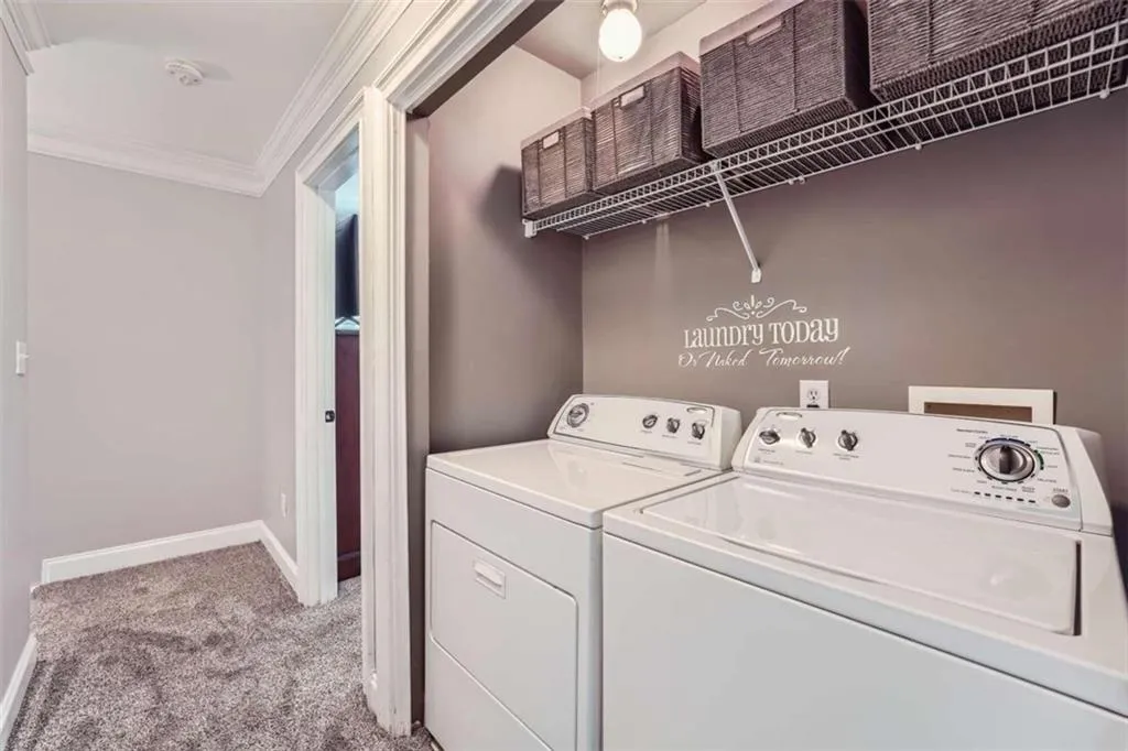 303 Masons Creek Circle, Sandy Springs, Georgia 30350, 3 Bedrooms Bedrooms, ,2 BathroomsBathrooms,Residential,Sold,303 Masons Creek Circle,7420850
