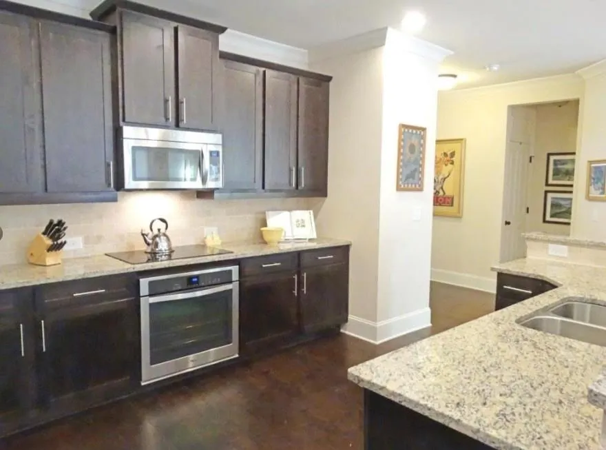 7520 Glisten Avenue Unit 315, Atlanta, Georgia 30328, 3 Bedrooms Bedrooms, ,2 BathroomsBathrooms,Residential,Sold,7520 Glisten Avenue Unit 315,5968330