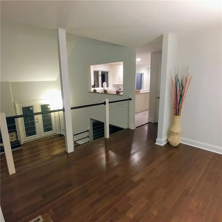 260 Drummen Court, Sandy Springs, Georgia 30328, 5 Bedrooms Bedrooms, ,3 BathroomsBathrooms,Residential,Sold,260 Drummen Court,5923130