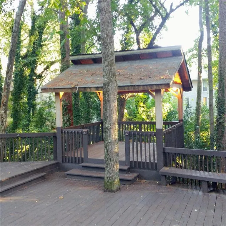 260 Drummen Court, Sandy Springs, Georgia 30328, 5 Bedrooms Bedrooms, ,3 BathroomsBathrooms,Residential,Sold,260 Drummen Court,5923130