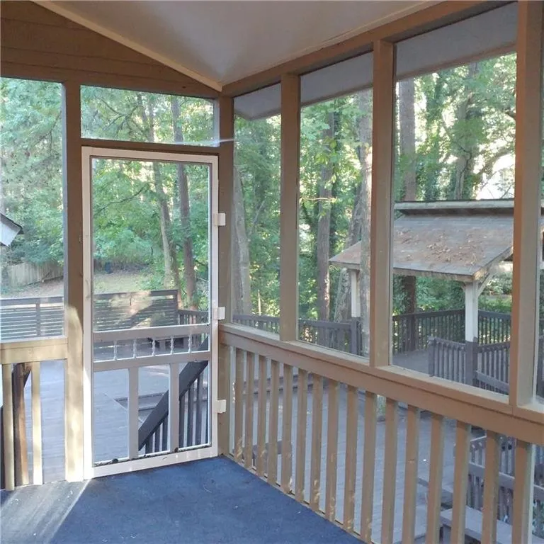 260 Drummen Court, Sandy Springs, Georgia 30328, 5 Bedrooms Bedrooms, ,3 BathroomsBathrooms,Residential,Sold,260 Drummen Court,5923130