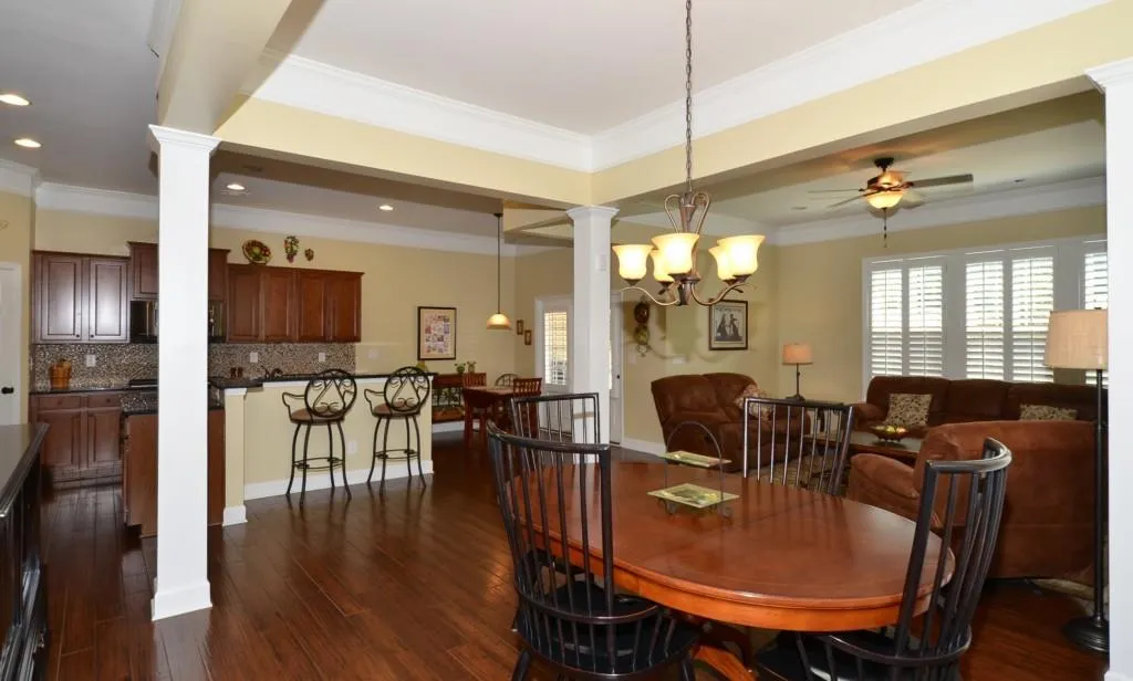 114 Barkley Lane Unit 114, Sandy Springs, Georgia 30328, 3 Bedrooms Bedrooms, ,3 BathroomsBathrooms,Residential,Sold,114 Barkley Lane Unit 114,5555395