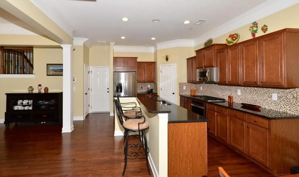114 Barkley Lane Unit 114, Sandy Springs, Georgia 30328, 3 Bedrooms Bedrooms, ,3 BathroomsBathrooms,Residential,Sold,114 Barkley Lane Unit 114,5555395